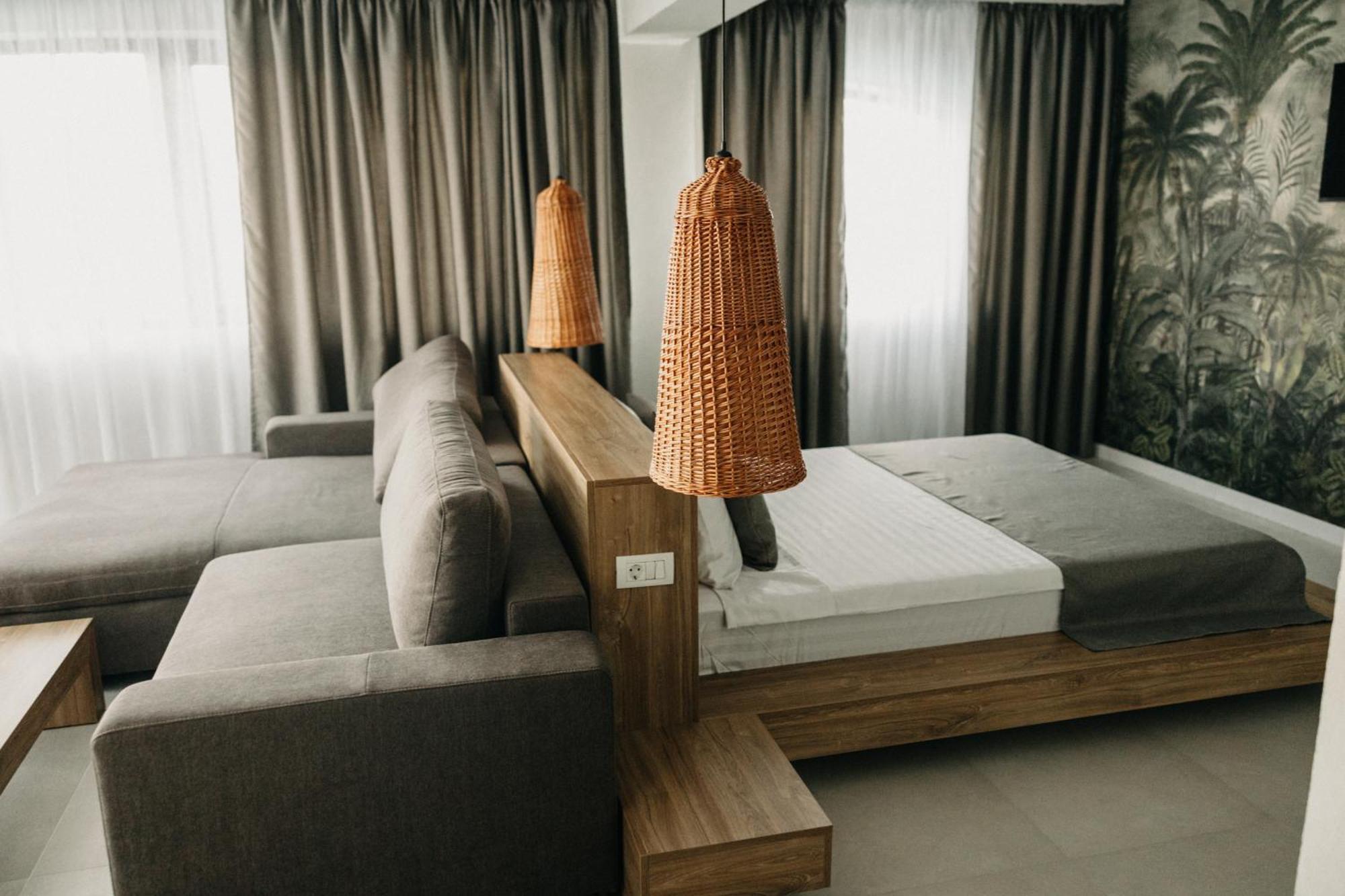 Hotel Luuma Două Mai Exteriér fotografie