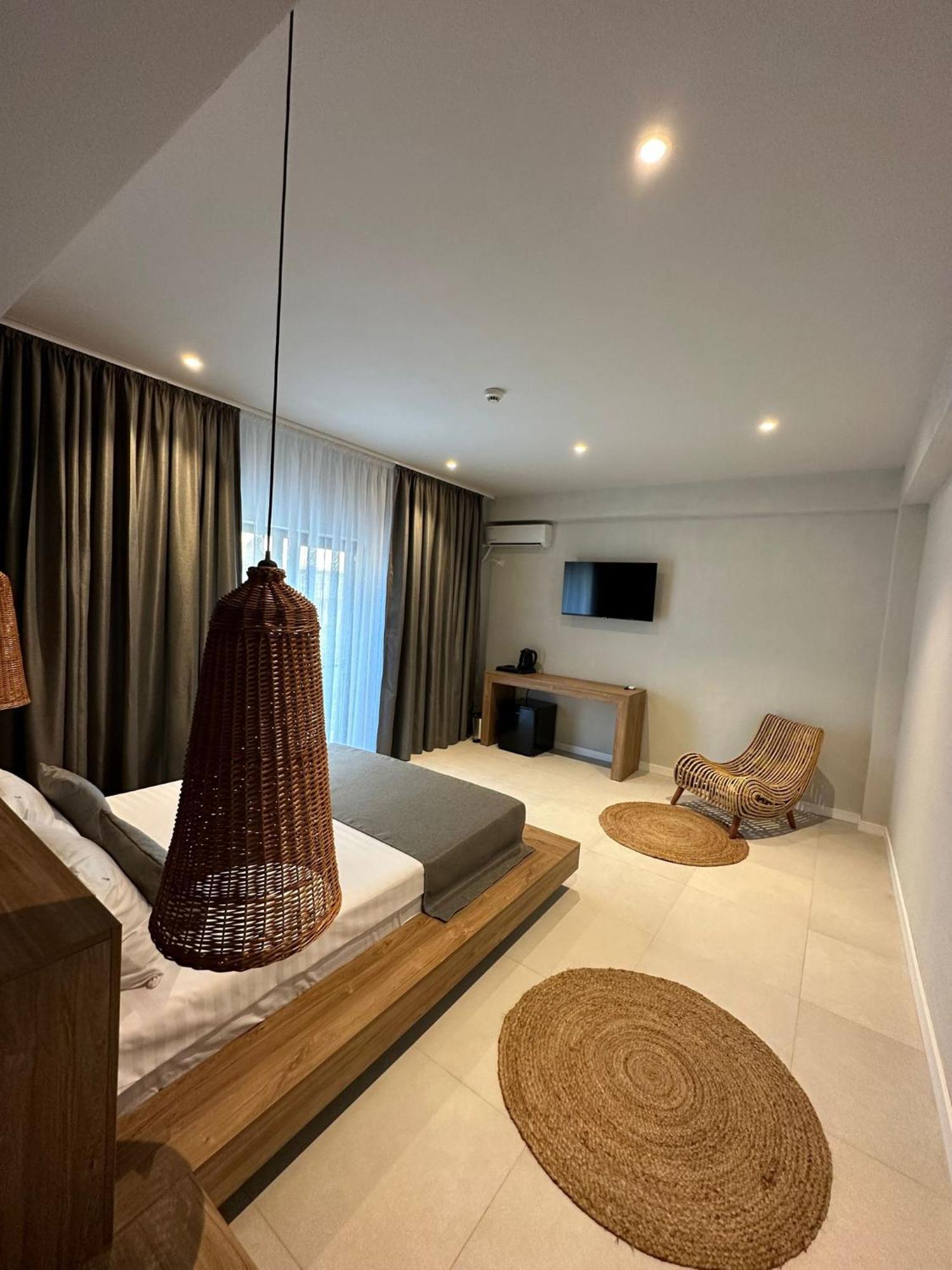 Hotel Luuma Două Mai Exteriér fotografie