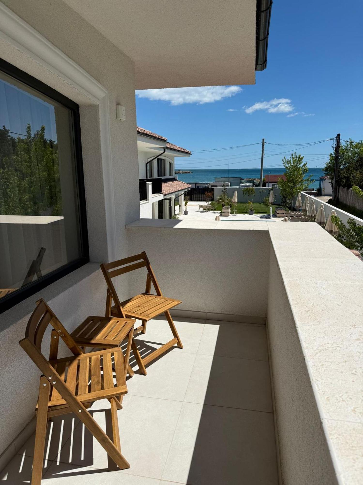 Hotel Luuma Două Mai Exteriér fotografie