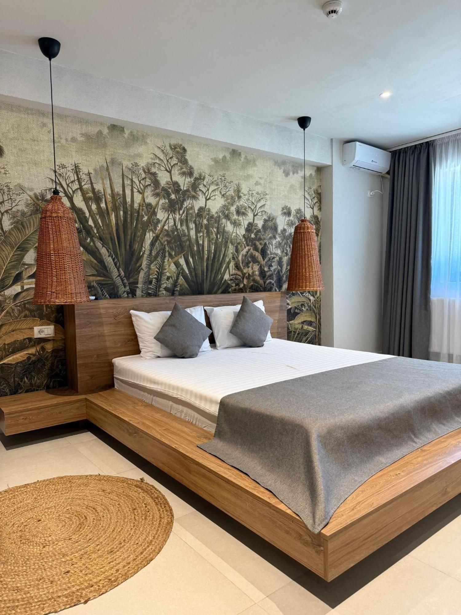 Hotel Luuma Două Mai Exteriér fotografie